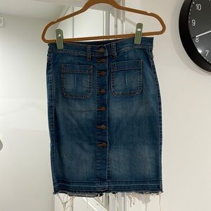 Black Label Medium Denim 90’s Skirt